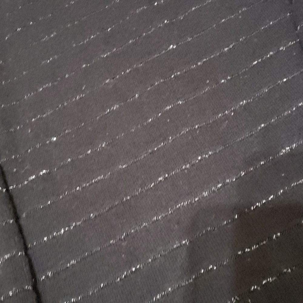 Sweater - Picture 2 of 4